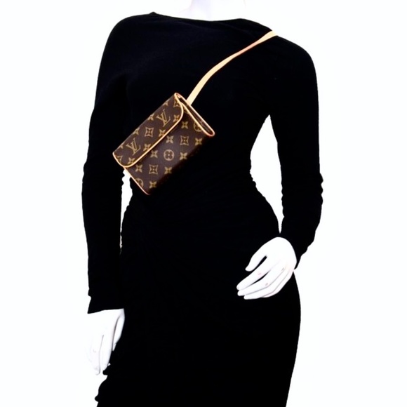 Louis Vuitton Monogram Pochette Florentine - Picture 3 of 14